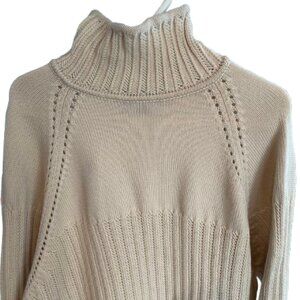 Gianfranco FERRE men's sweater.  Made in Italy.  Size EU 54 / US 44
